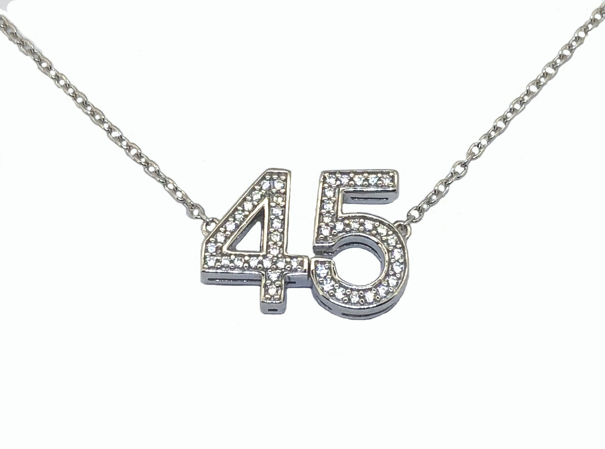 #45 STUNNING STERLING SILVER NECKLACE WITH 45 GENUINE DIAMONDS WOW !